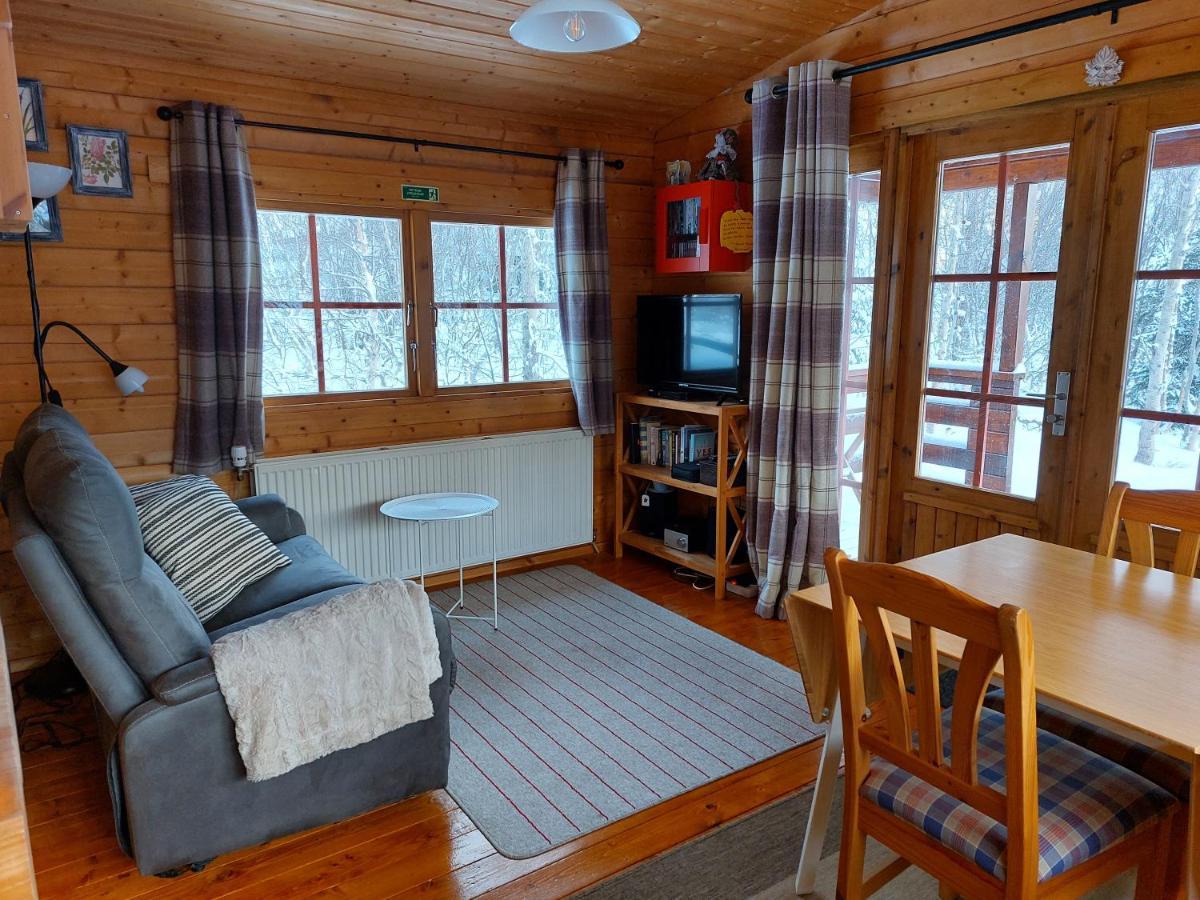 Bakkakot 1 - Cozy Cabins In The Woods Акурейри Экстерьер фото