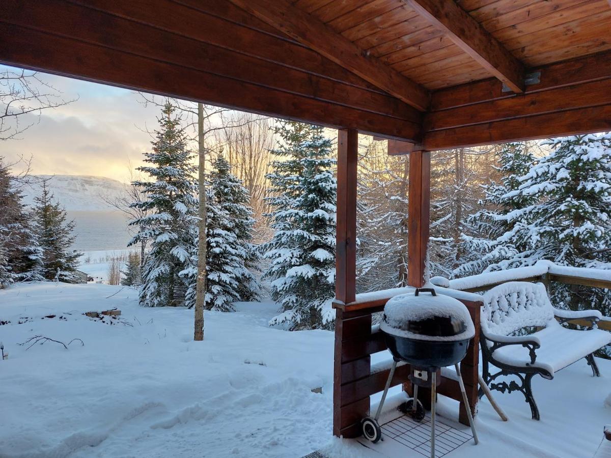 Bakkakot 1 - Cozy Cabins In The Woods Акурейри Экстерьер фото